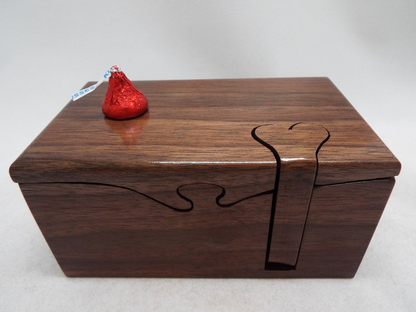 Aromatic Cedar Wood Box: 5th Anniversary Gift with Heart Key